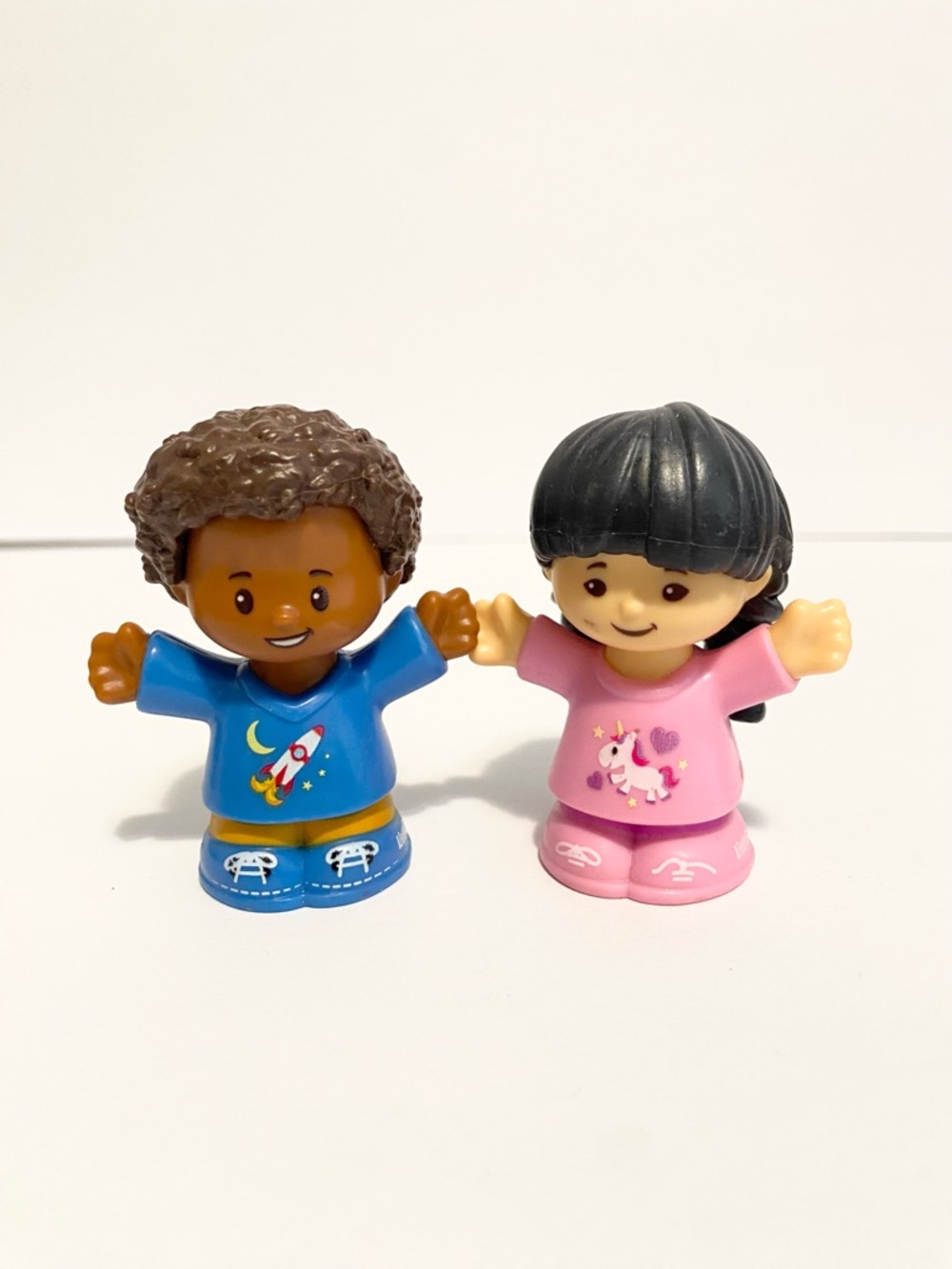 Little People Boy Girl Camping Pyjamas Dollhouse Figure Fisher Price Toy 4/$20 🛑